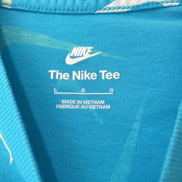 Boys Nike Tee Size Large - Picture 6 of 8